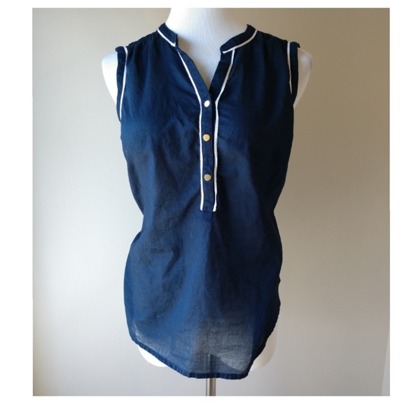 Jones New York Tops - <$7 w Bundle - Jones New York Sleeveless Blouse